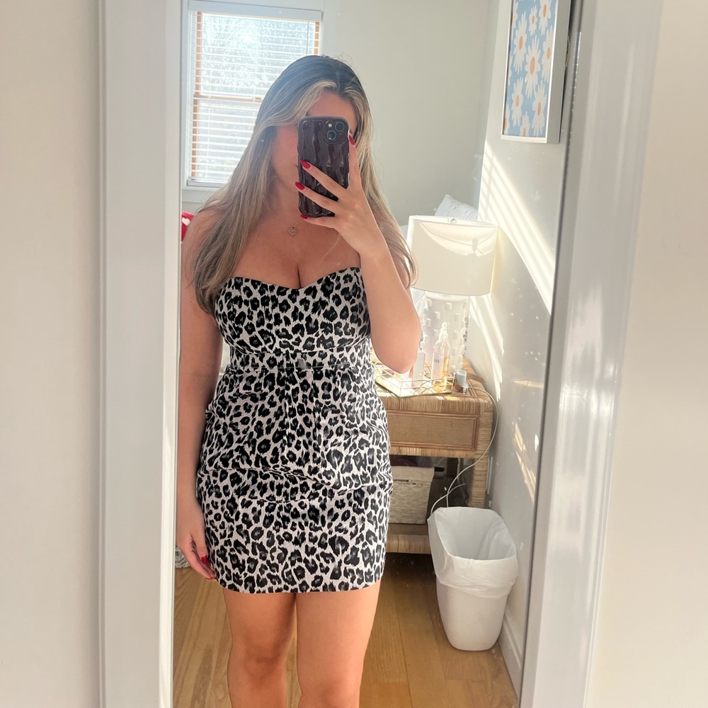 Forever 21 Animal Print mini dress